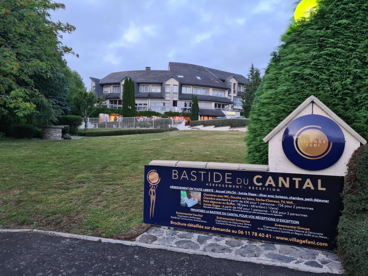 Bastide Du Cantal Salers Exterior photo